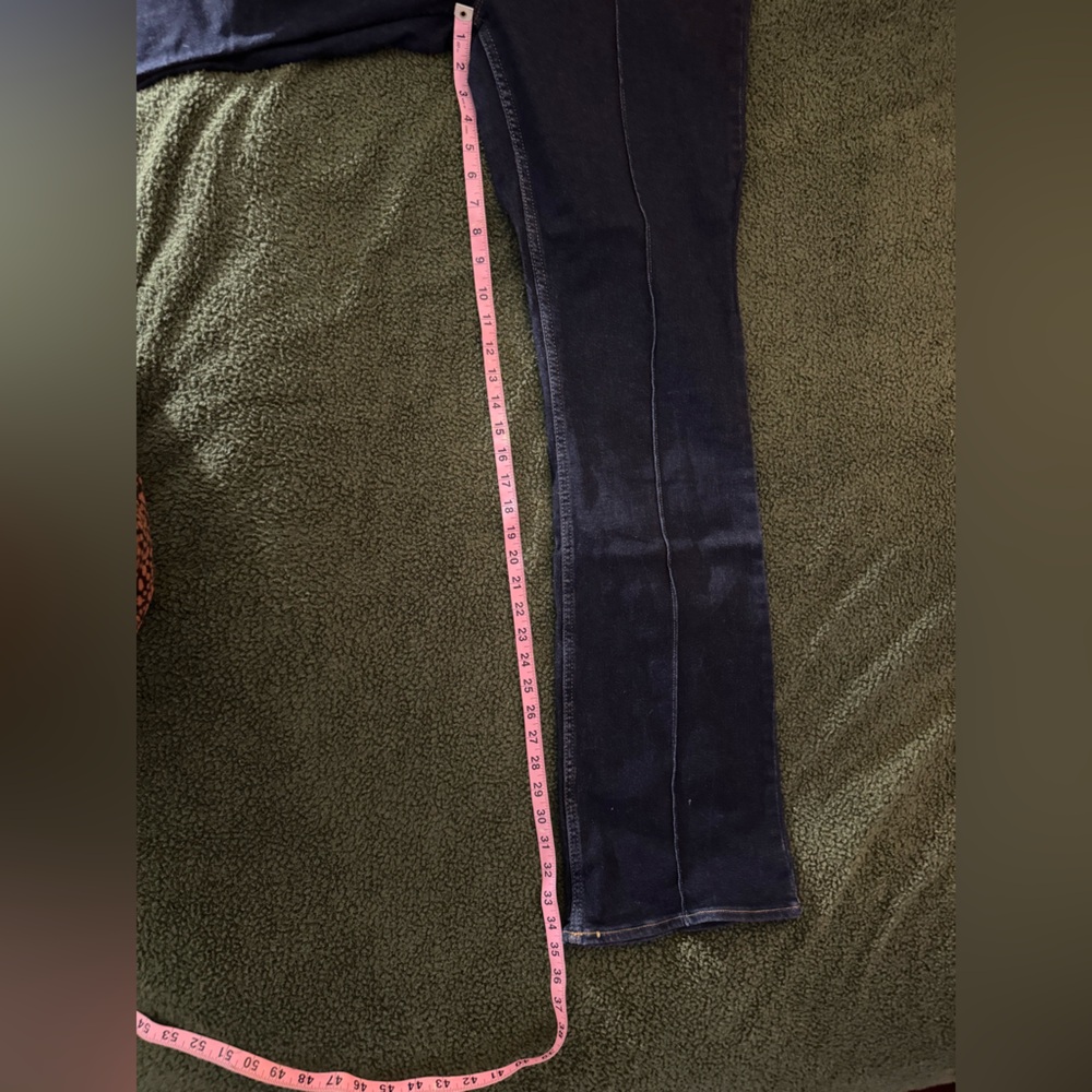 Old Navy Women’s Tall Stretch Flare Dark jeans